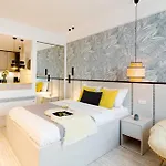 Downtown - Your Modern Escape Near Ateneul * Bucharest