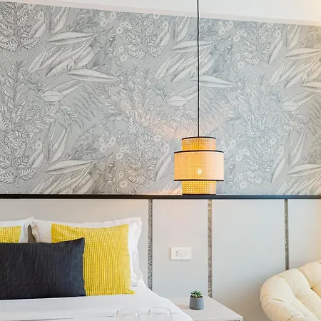 Apartamento Downtown - Your Modern Escape Near Ateneul