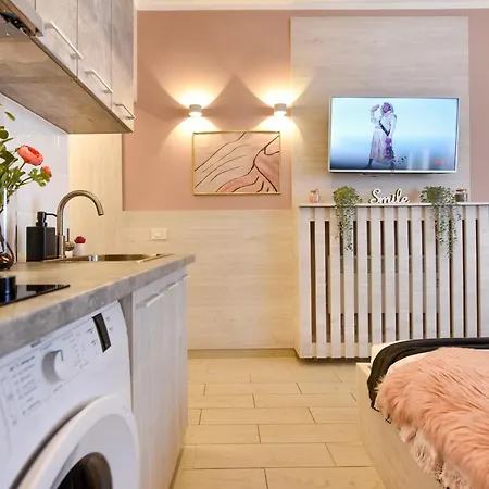 Downtown - Your Modern Escape Near Ateneul Bucharest