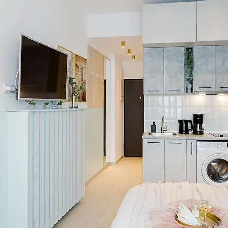 Apartamento Downtown - Your Modern Escape Near Ateneul Bucarest