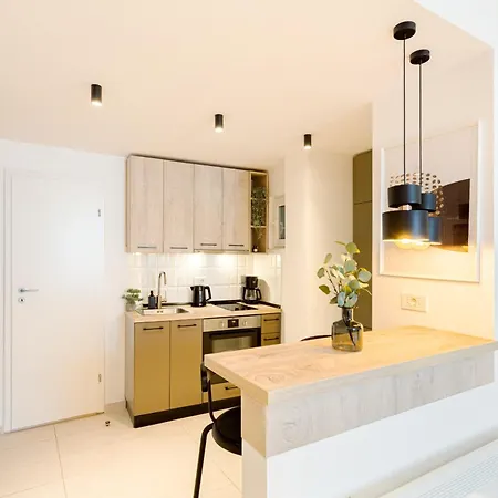 Διαμέρισμα Downtown - Your Modern Escape Near Ateneul *