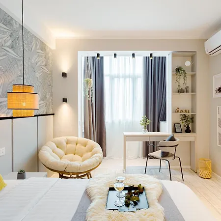 Downtown - Your Modern Escape Near Ateneul Daire Bükreş