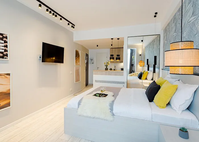 Апартаменты Downtown - Your Modern Escape Near Ateneul Бухарест