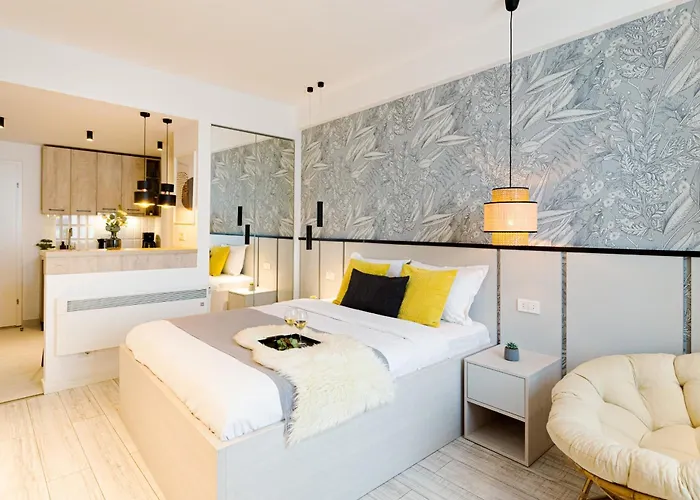 Downtown - Your Modern Escape Near Ateneul * Бухарест