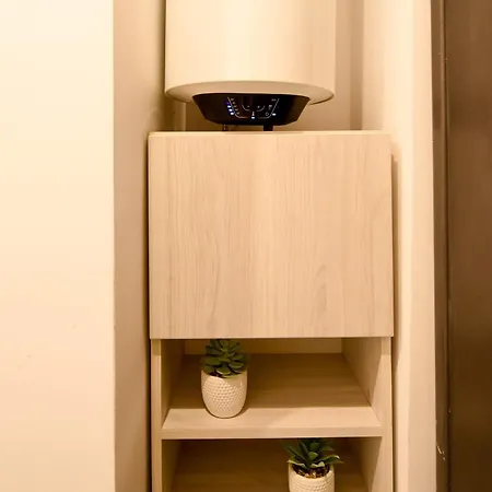 Downtown - Your Modern Escape Near Ateneul