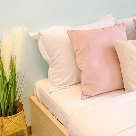 Downtown - Your Modern Escape Near Ateneul Apartment Bukarest