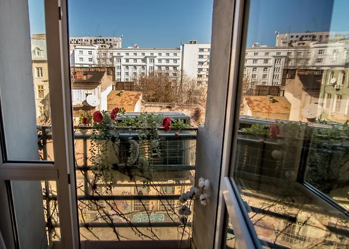 Appartement Downtown - Your Modern Escape Near Ateneul